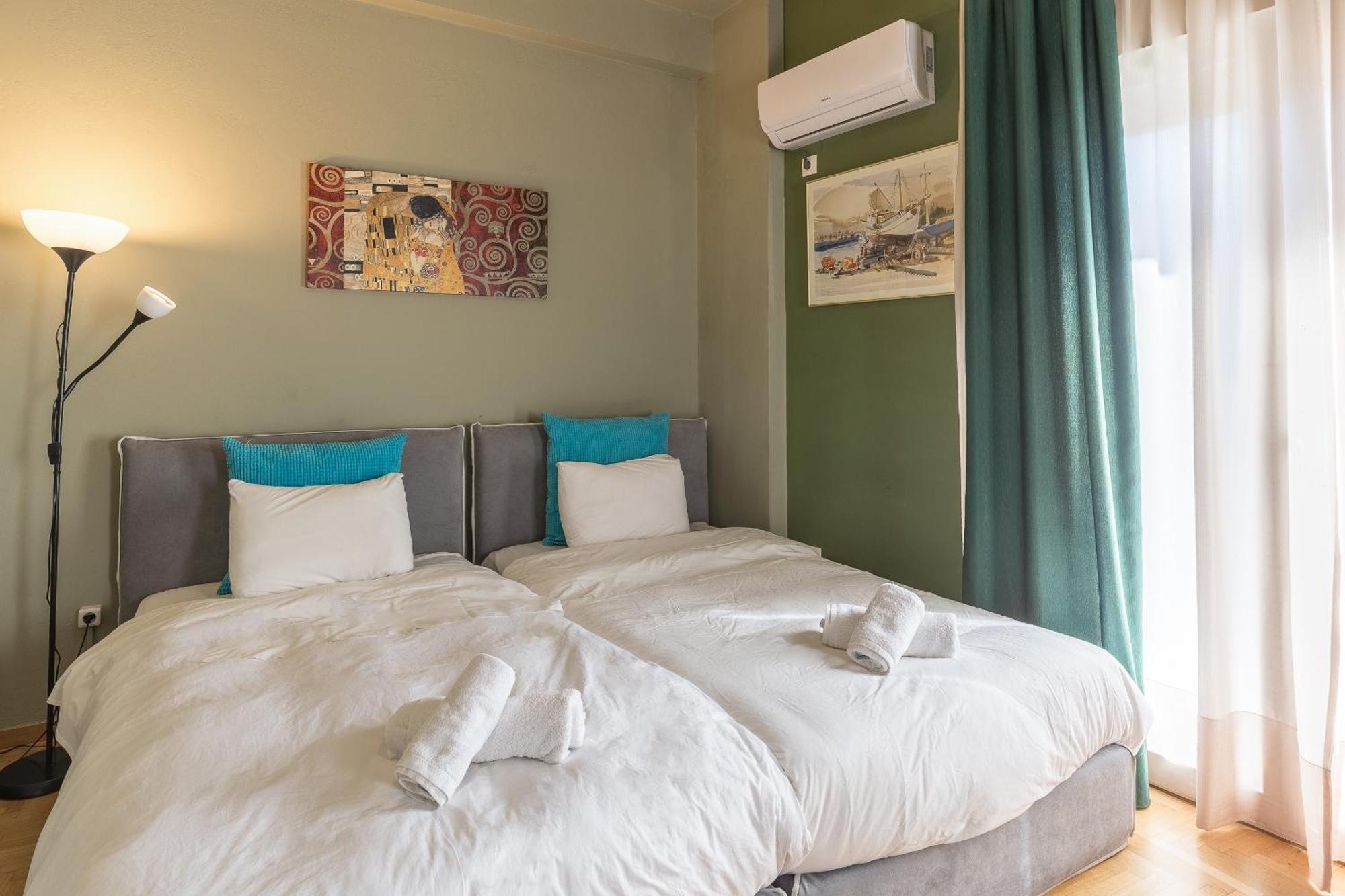 Acropolis Elegant Suite Athen Exterior foto